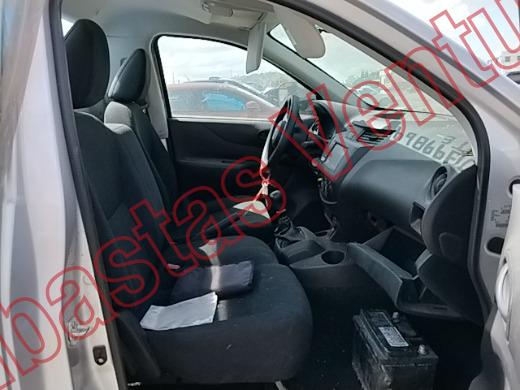 NISSAN NP 300 2025, foto 13 de 19