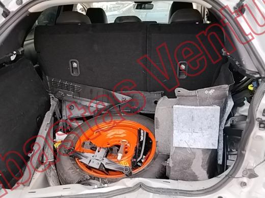 MAZDA CX30 2025, foto 15 de 19