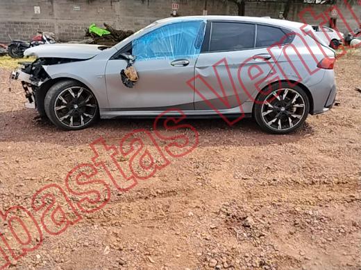 BMW 118IA 2025, foto 8 de 19