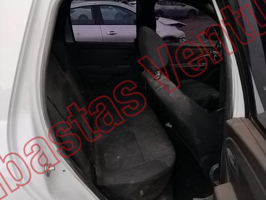 RENAULT OROCH 2024, foto 13 de 19
