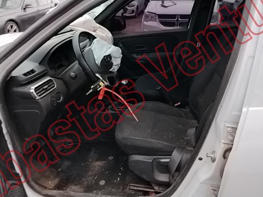 RENAULT OROCH 2024, foto 17 de 19