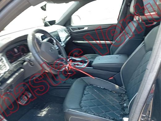 VOLKSWAGEN TERAMONT 2024, foto 17 de 19
