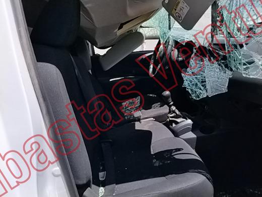 NISSAN NP 300 2024, foto 12 de 19