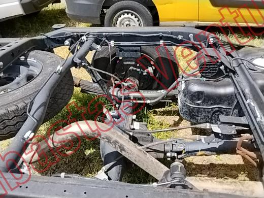 NISSAN NP 300 2023, foto 15 de 19