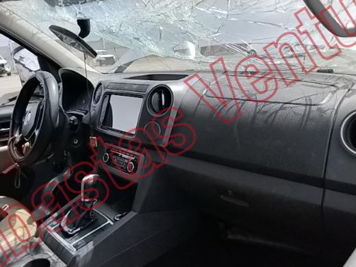 VOLKSWAGEN AMAROK 2016, foto 14 de 19