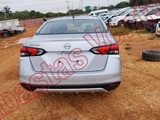NISSAN VERSA 2025, foto 6 de 19