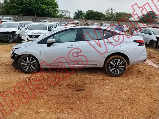 NISSAN VERSA 2025, foto 8 de 19