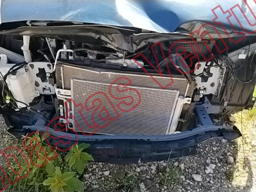 MAZDA CX-50 2025, foto 18 de 19