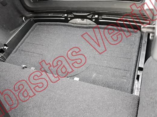 VOLVO XC 40 2024, foto 15 de 19