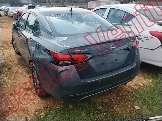 NISSAN VERSA 2025, foto 7 de 19
