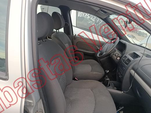 RENAULT CLIO 2009, foto 12 de 19