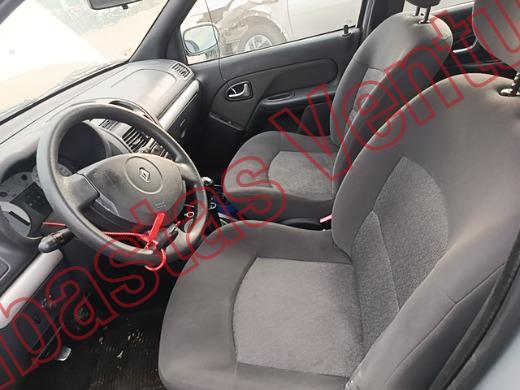 RENAULT CLIO 2009, foto 17 de 19