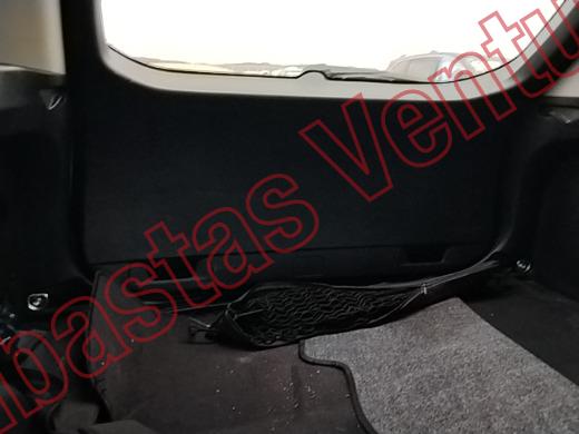 TOYOTA RAV4 2021, foto 15 de 19