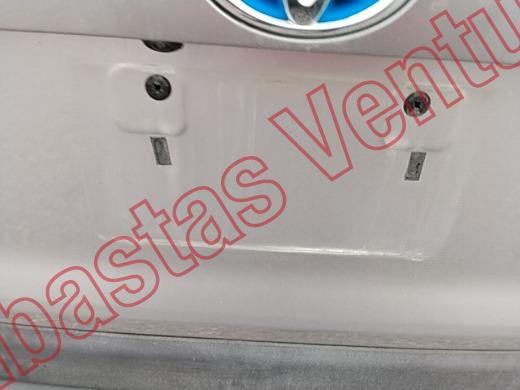 TOYOTA RAV4 2021, foto 19 de 19