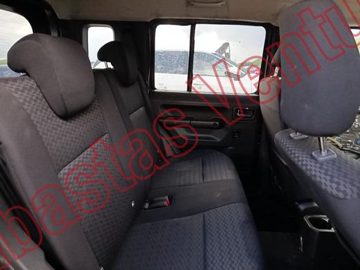 SUZUKI JIMNY 2025, foto 13 de 19