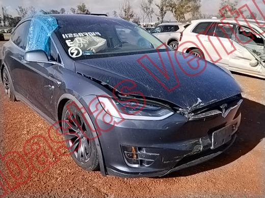 TESLA X 2019, foto 3 de 19