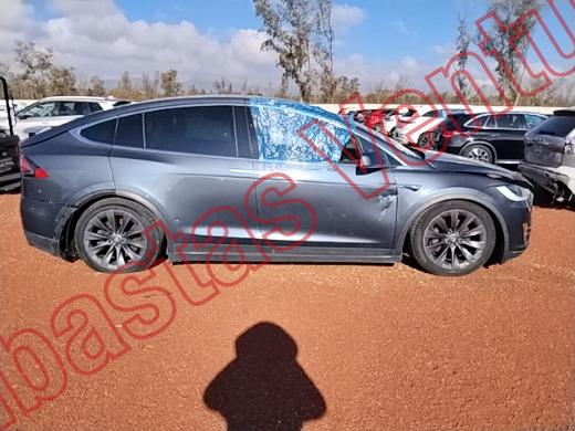 TESLA X 2019, foto 4 de 19