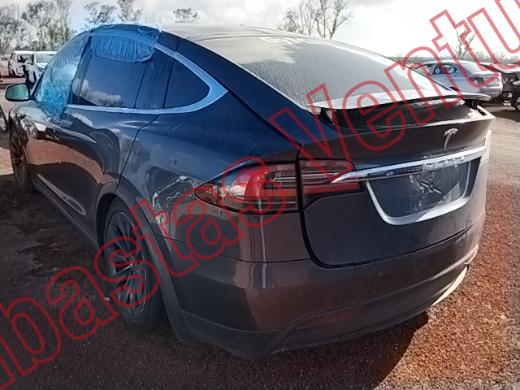 TESLA X 2019, foto 7 de 19