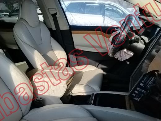 TESLA X 2019, foto 12 de 19