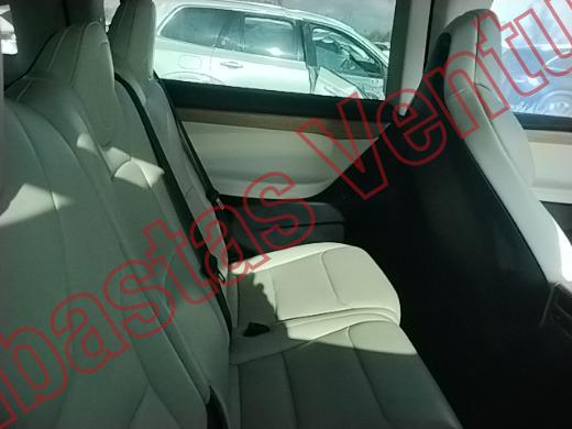 TESLA X 2019, foto 13 de 19