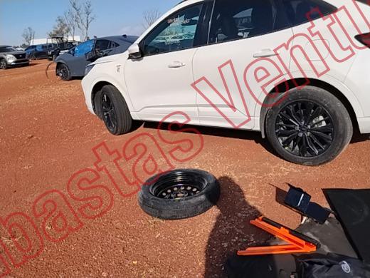 FORD ESCAPE 2024, foto 8 de 19