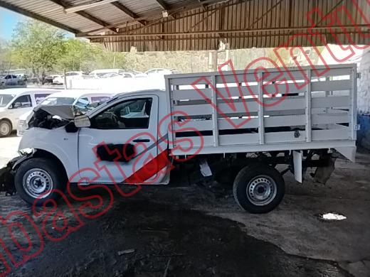 NISSAN PICK UP 2025, foto 8 de 19
