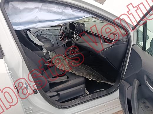 TOYOTA COROLLA 2026, foto 12 de 19