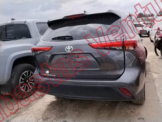 TOYOTA HIGHLANDER 2022, foto 6 de 19