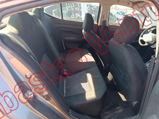 NISSAN VERSA 2024, foto 13 de 19