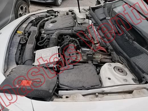 MERCEDES BENZ CLASE CLA 200 2021, foto 9 de 19