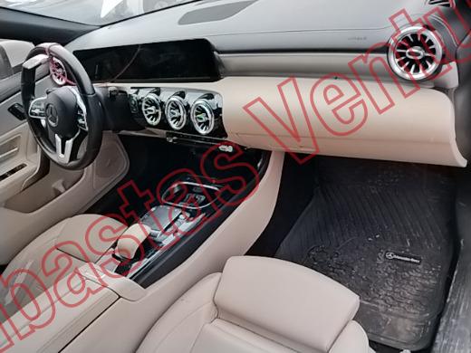 MERCEDES BENZ CLASE CLA 200 2021, foto 14 de 19