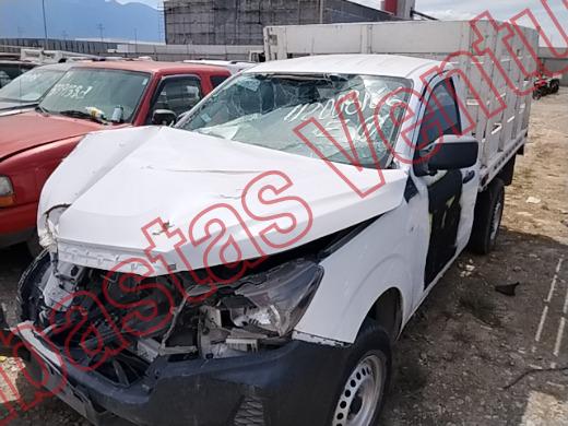 NISSAN NP 300 2023, foto 1 de 19