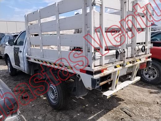 NISSAN NP 300 2023, foto 7 de 19