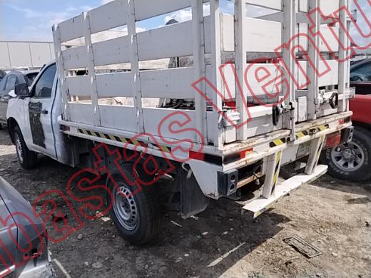 NISSAN NP 300 2023, foto 8 de 19