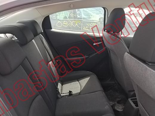 MAZDA MAZDA 2 2026, foto 13 de 19