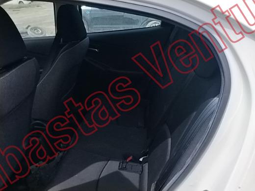MAZDA MAZDA 2 2026, foto 16 de 19