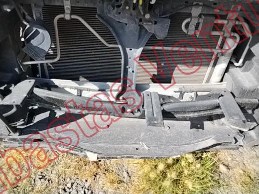 NISSAN FRONTIER 2024, foto 18 de 19