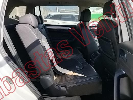 VOLKSWAGEN TIGUAN 2020, foto 13 de 19