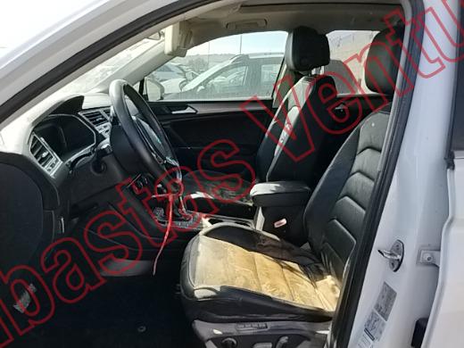VOLKSWAGEN TIGUAN 2020, foto 17 de 19
