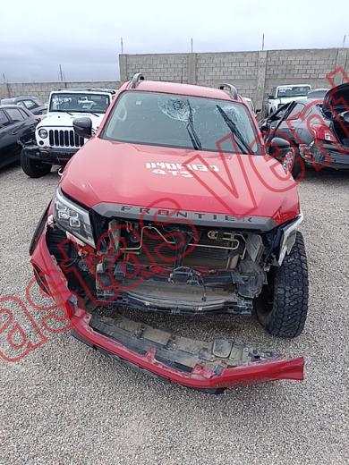 NISSAN FRONTIER 2021, foto 2 de 19