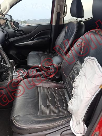 NISSAN FRONTIER 2021, foto 17 de 19