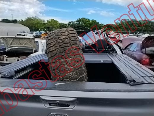 RAM RAM 1500 2021, foto 15 de 19