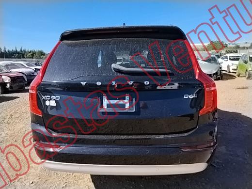 VOLVO XC90 2022, foto 6 de 19