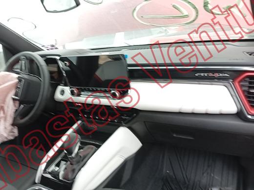 GMC CANYON 2026, foto 14 de 19