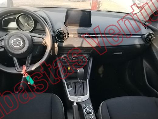 MAZDA MAZDA 2 2026, foto 14 de 19