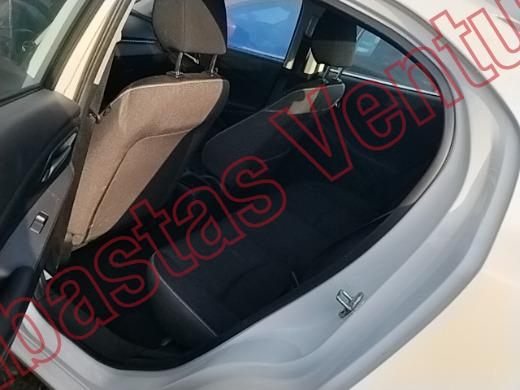 MAZDA MAZDA 2 2026, foto 16 de 19