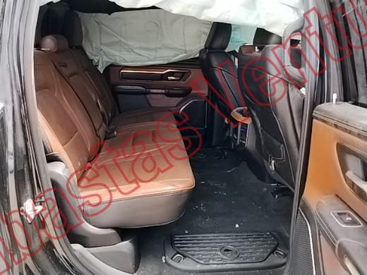 RAM RAM 1500 2022, foto 13 de 19