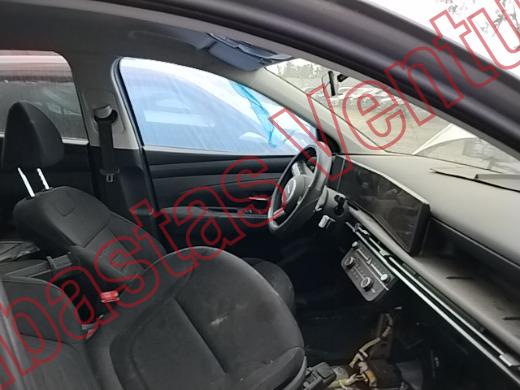 HYUNDAI TUCSON 2025, foto 12 de 19