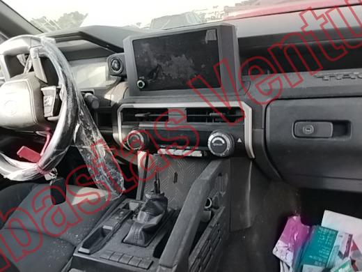 TOYOTA TACOMA 2025, foto 14 de 19