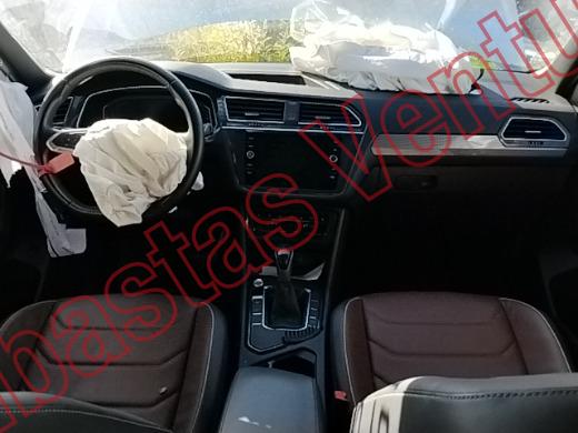 VOLKSWAGEN TIGUAN 2024, foto 14 de 19